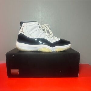 Size 10.5 - Jordan 11 Retro Mid Gratitude / Defining Moments